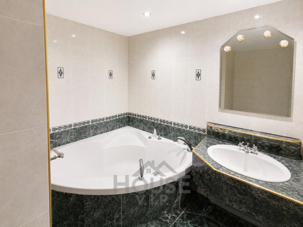 Prodej bytu 3+kk 68 m² - Widok 5