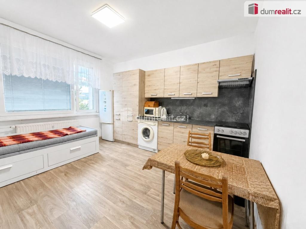 Pronájem bytu 1+1 34 m2