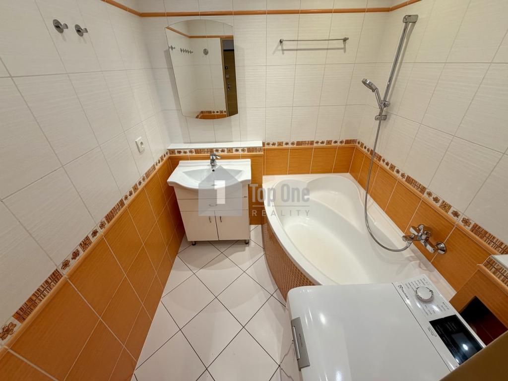 Pronájem bytu 3+kk 78 m2, Praha – náhled fotky 11