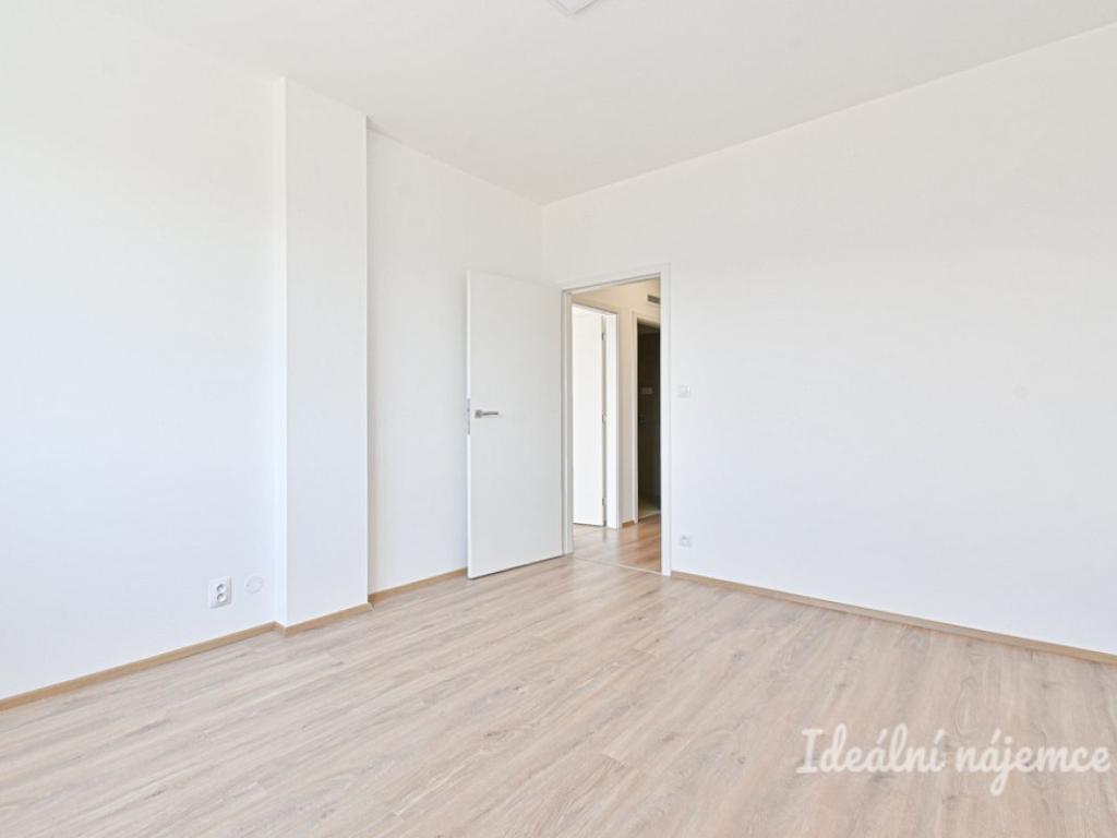 Pronájem bytu 2+kk 60 m2