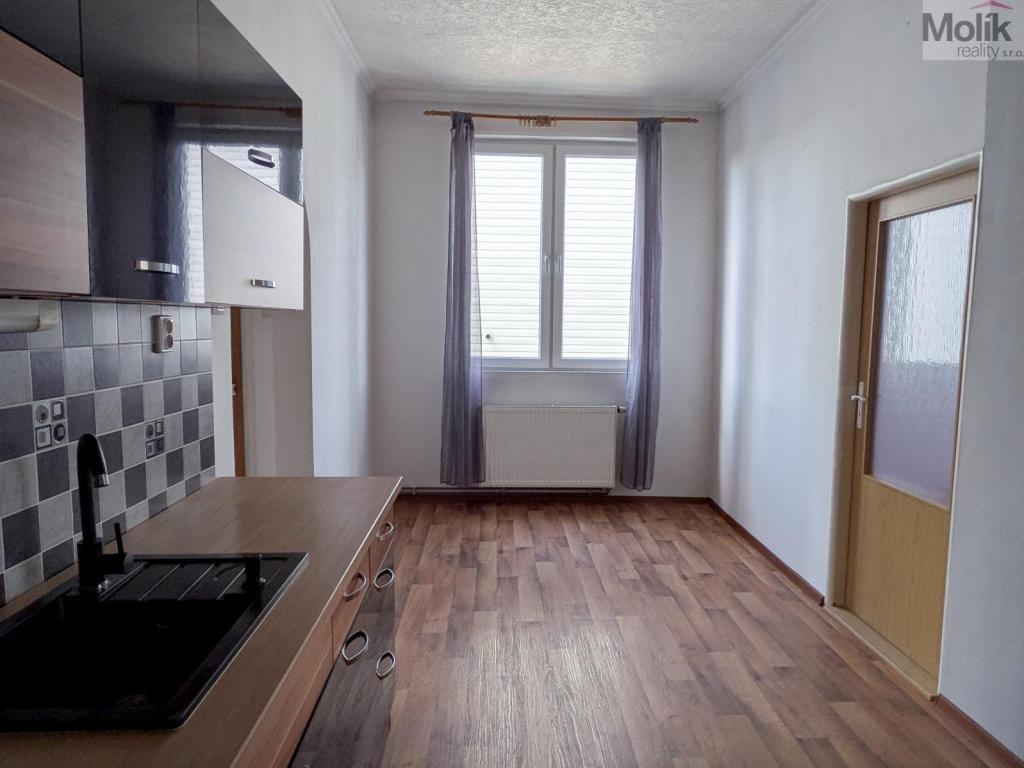 Pronájem bytu 3+1 90 m2