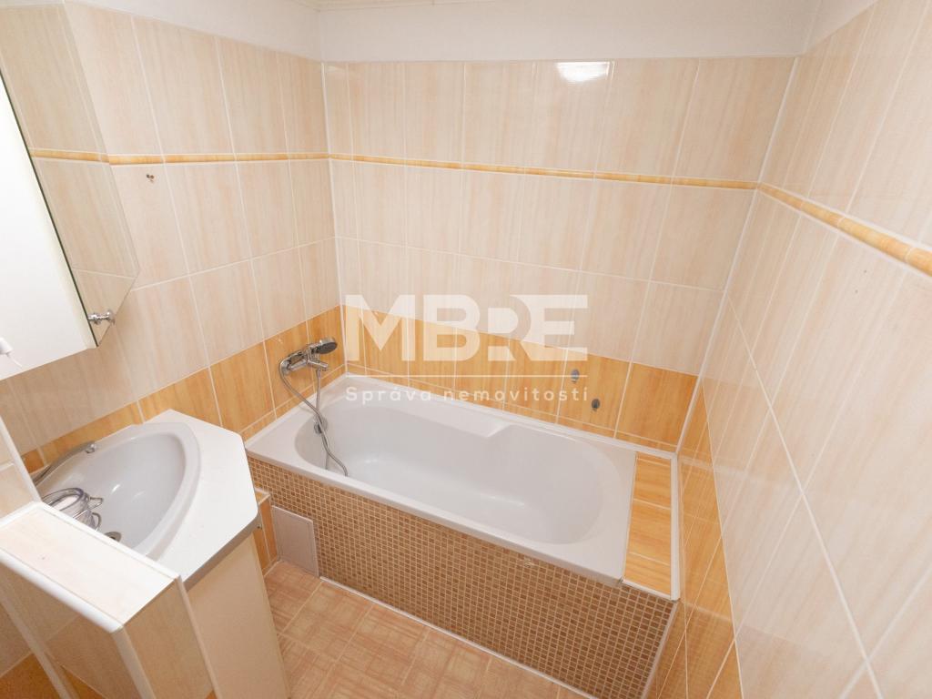 Pronájem bytu 2+1 58 m2, Břidličná – náhled fotky 13