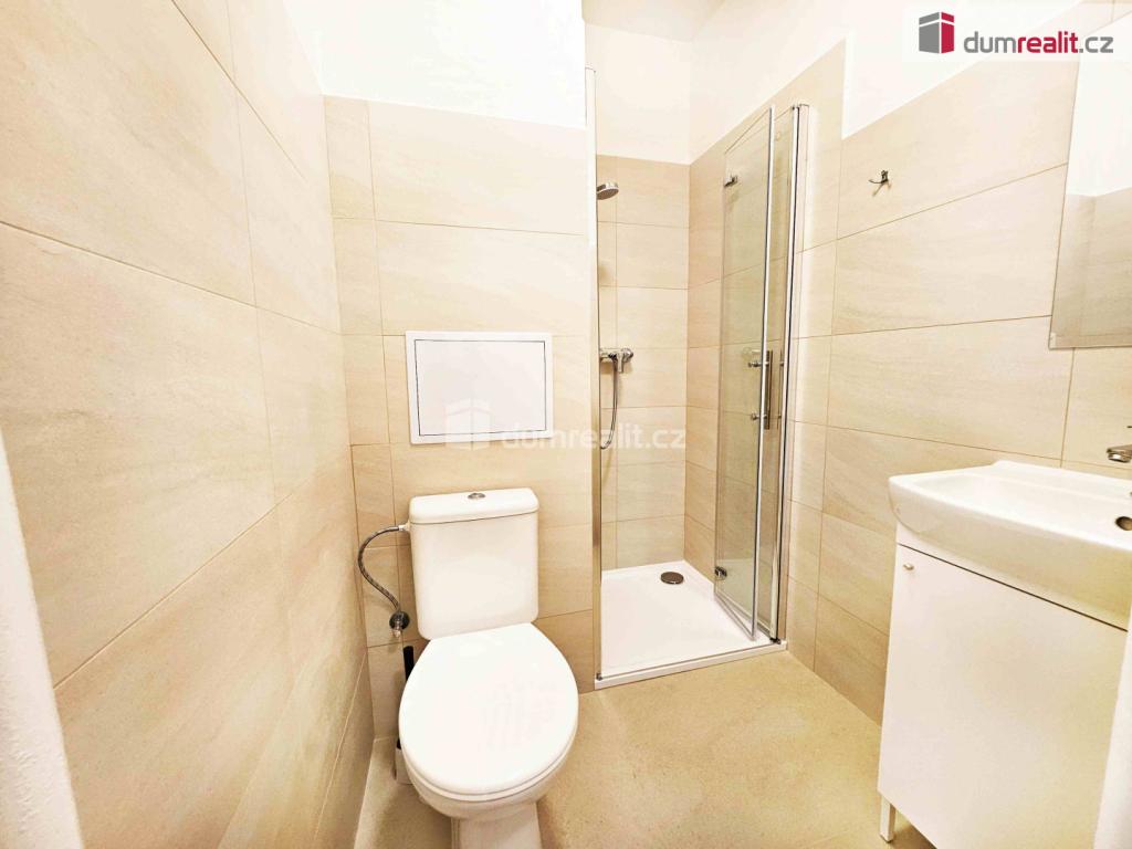 Pronájem bytu 1+kk 21 m2, Roudnice nad Labem – náhled fotky 7