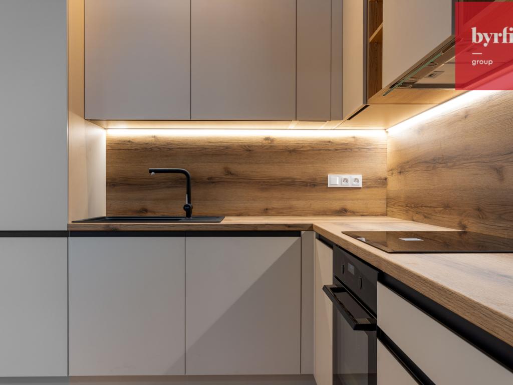 Pronájem bytu 2+kk 56 m2