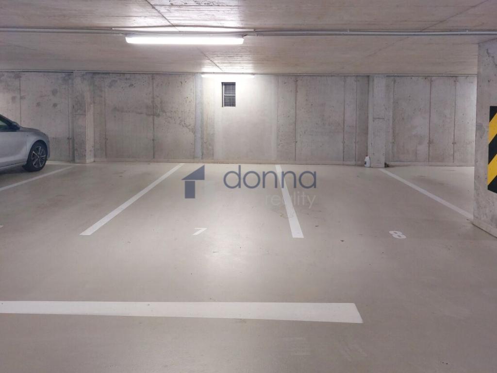Pronájem bytu 1+kk 32 m2, Praha – náhled fotky 7
