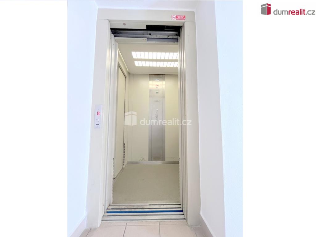 Pronájem bytu 2+kk 38 m2