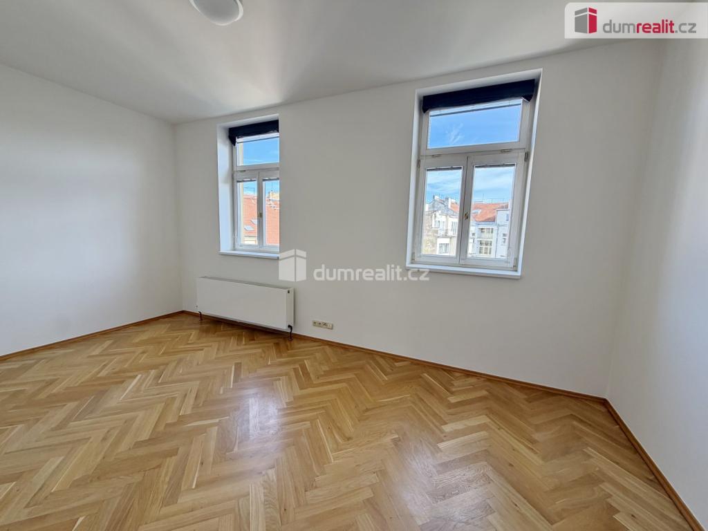 Pronájem bytu 2+kk 84 m2, Praha – náhled fotky 11