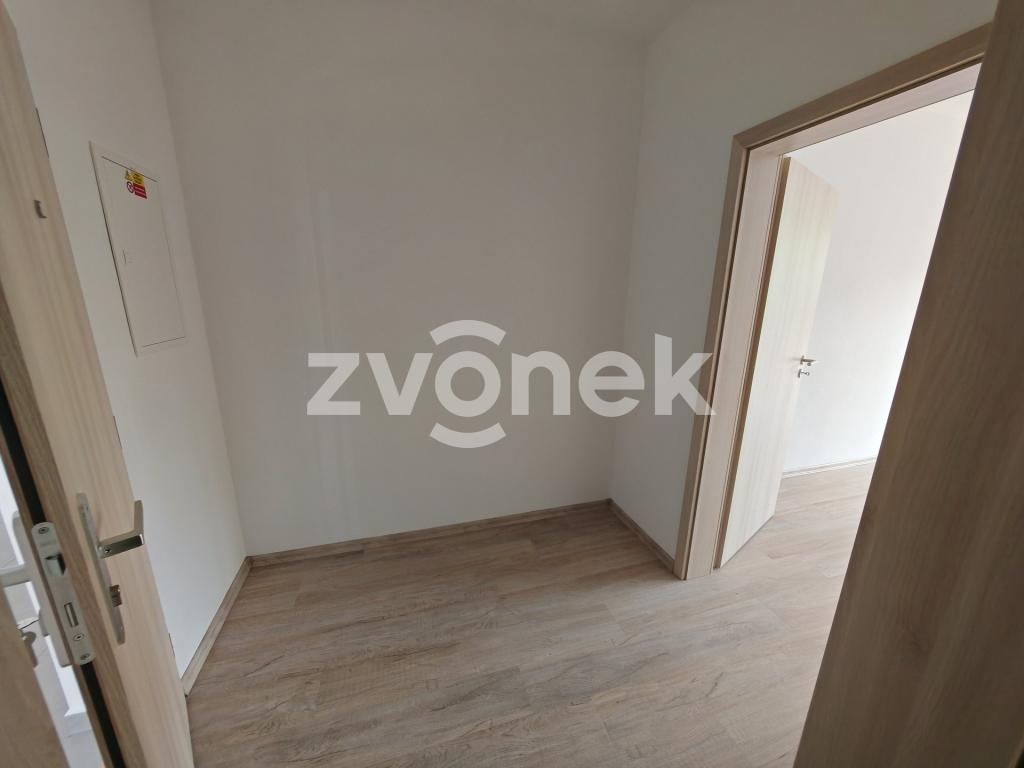 Pronájem bytu 1+kk 36 m2