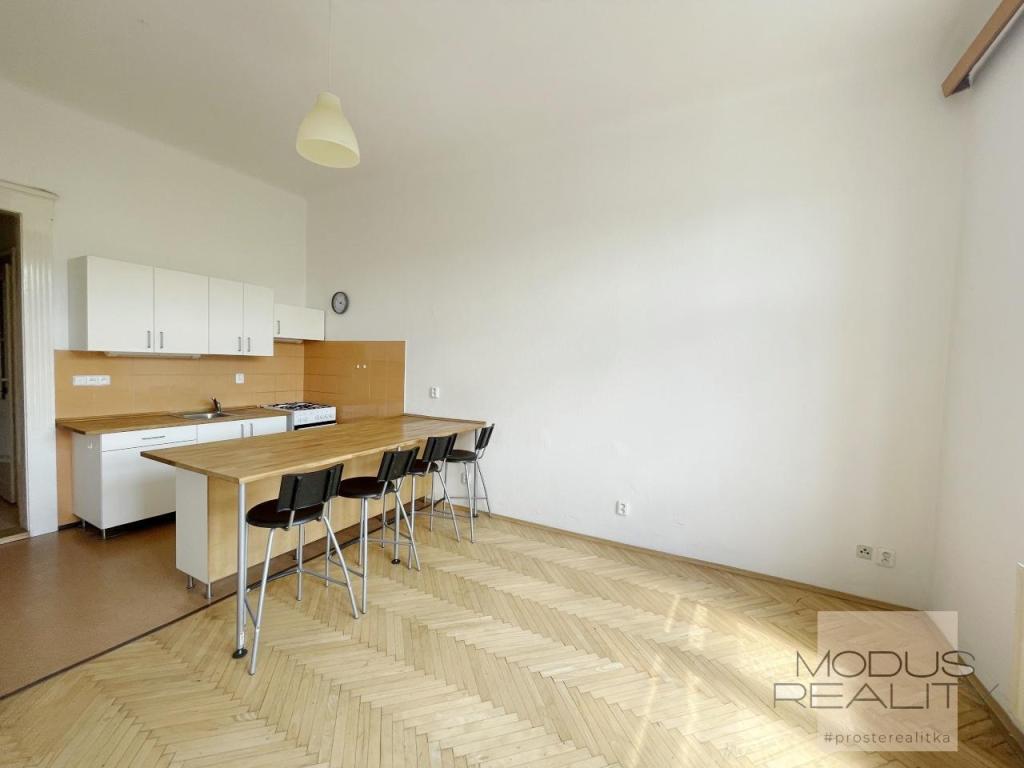 Pronájem bytu 2+1 88 m2