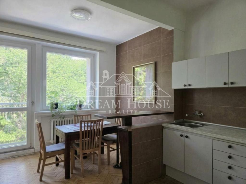 Pronájem bytu 2+1 75 m2