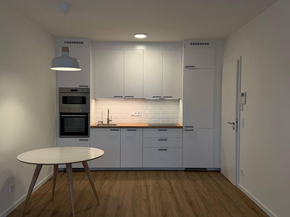 Pronájem bytu 2+kk 50 m2