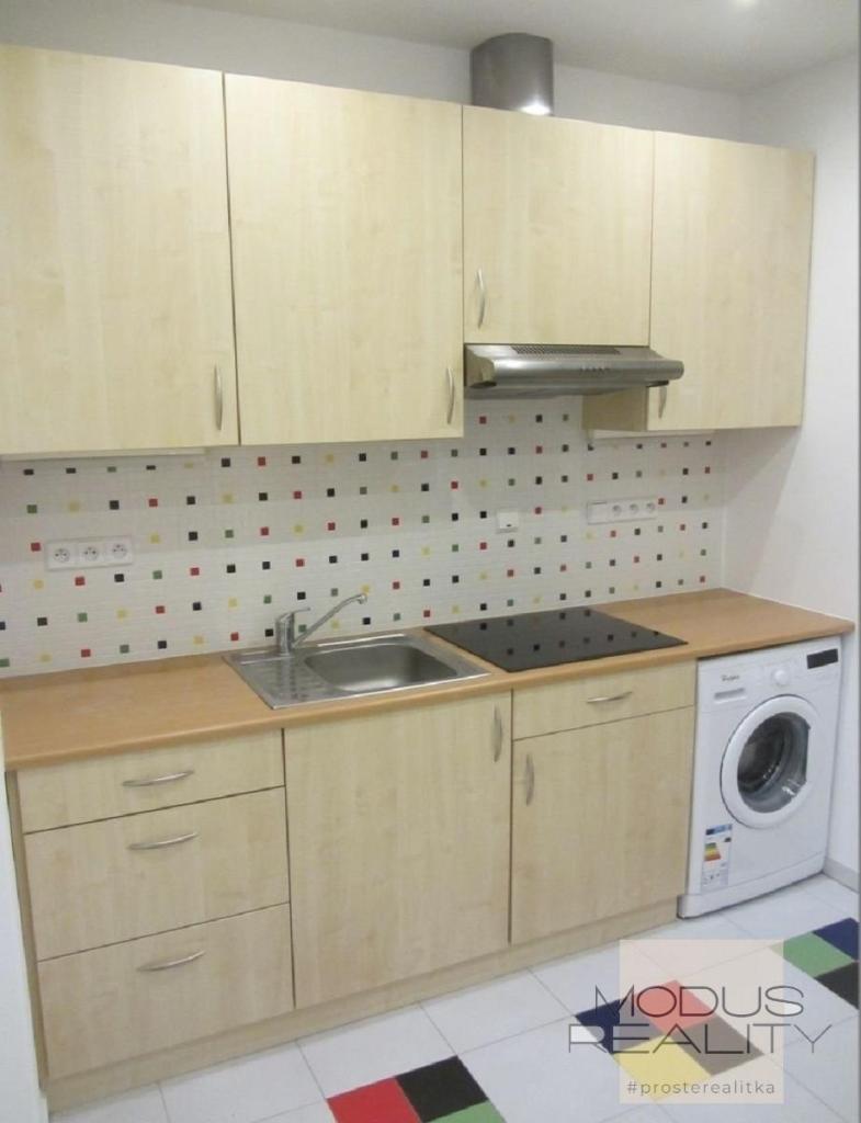 Pronájem bytu 1+1 32 m2