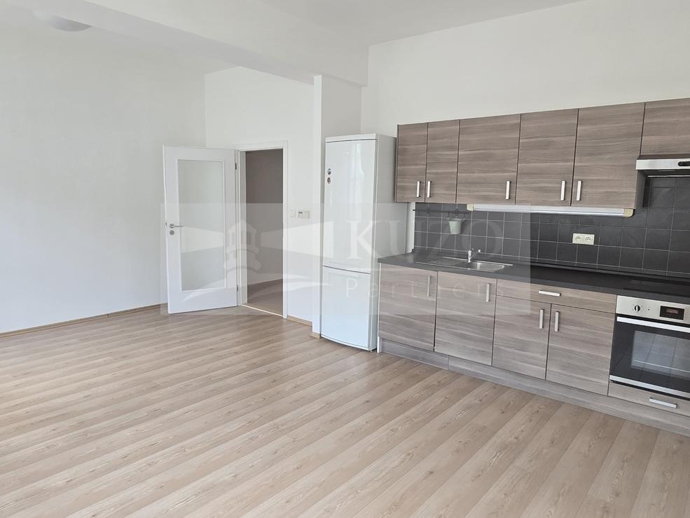 Pronájem bytu 2+kk 64 m2