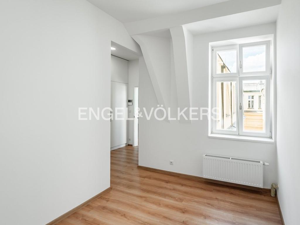 Pronájem bytu 2+kk 82 m2