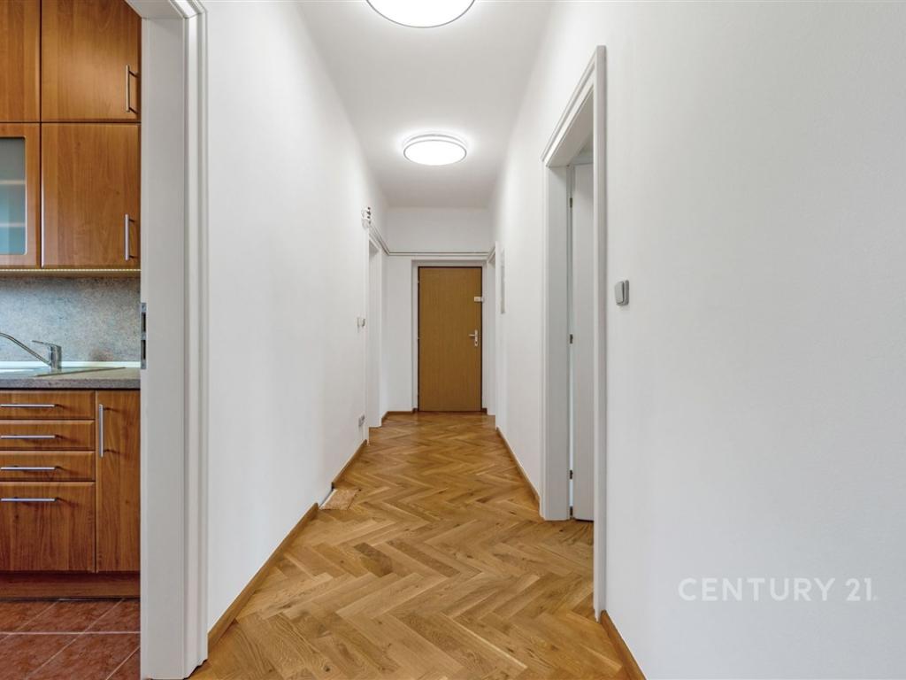 Pronájem bytu 3+1 82 m2