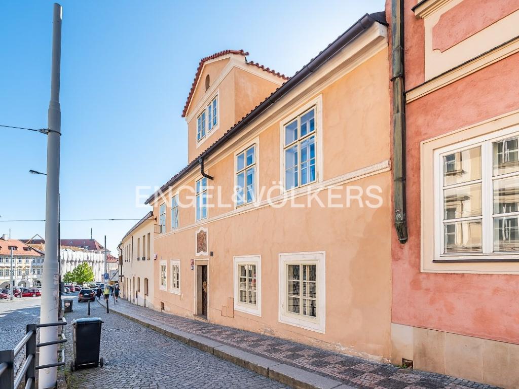 Pronájem domu 201 m2, Praha – náhled fotky 12