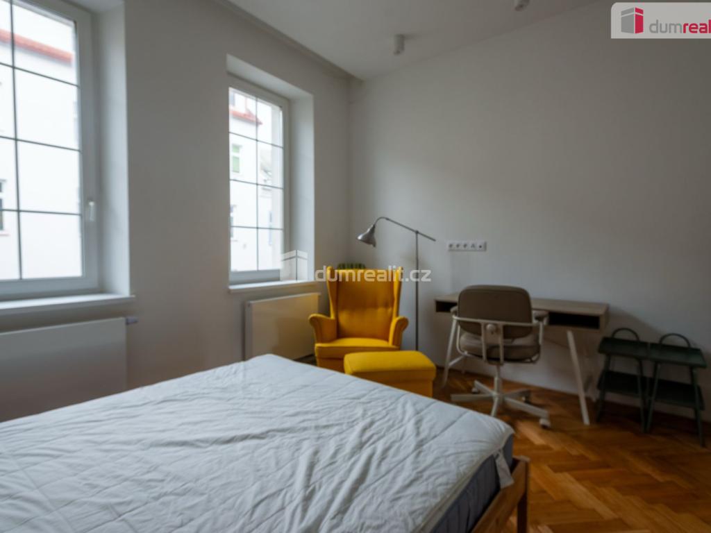 Pronájem bytu 2+kk 37 m2