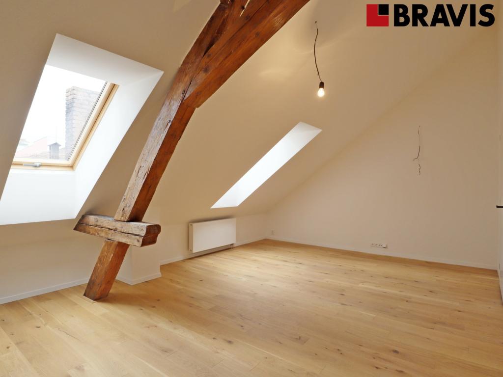 Pronájem bytu 2+kk 57 m2