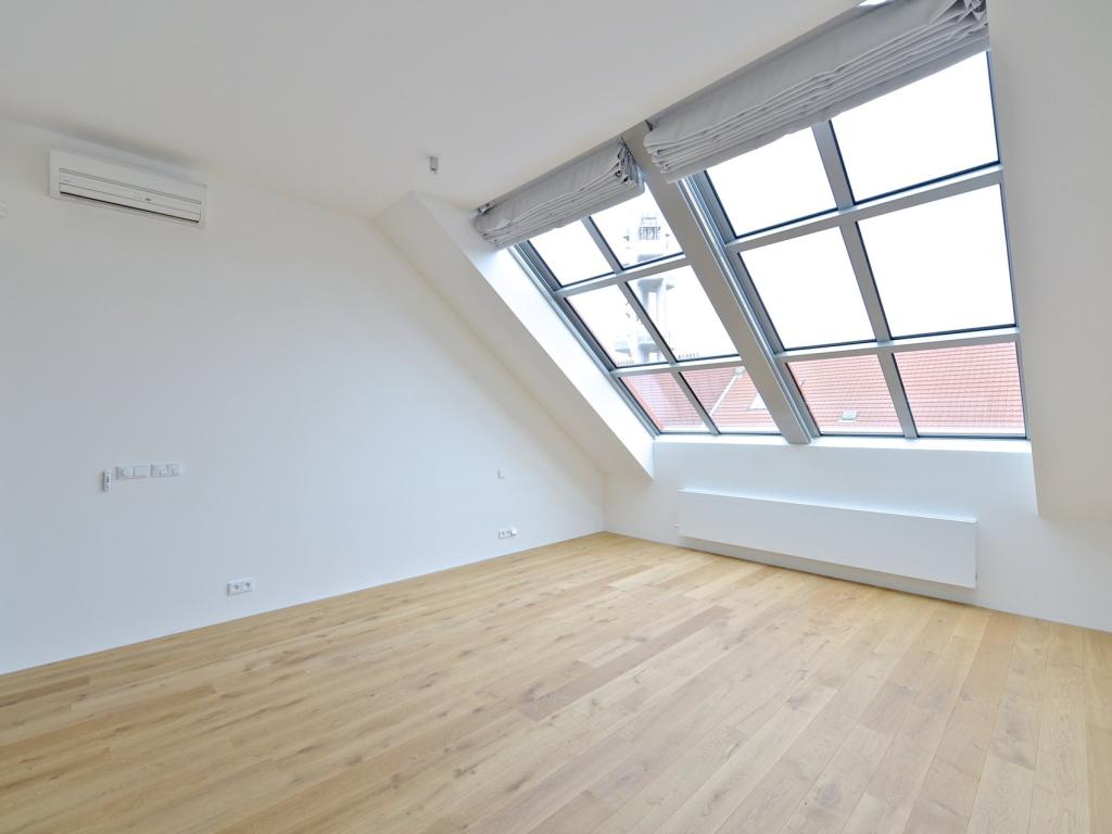 Pronájem bytu 4+kk 203 m2, Praha – náhled fotky 4