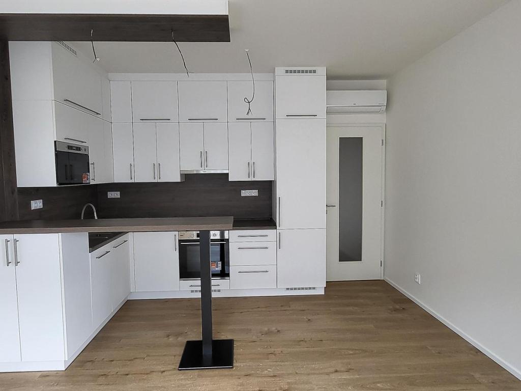 Pronájem bytu 2+kk 50 m2