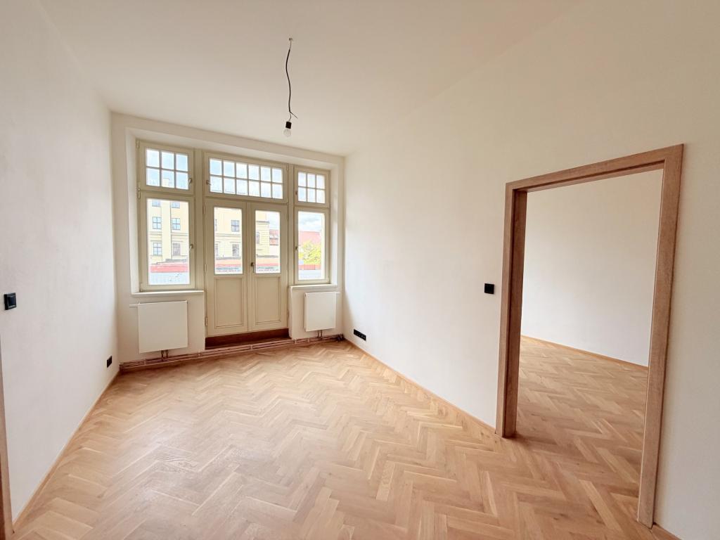Pronájem bytu 3+1 72 m2, Plzeň – náhled fotky 6