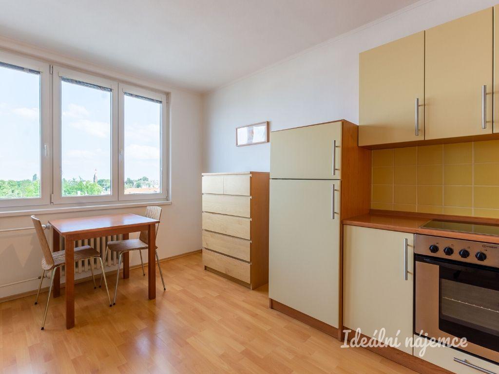 Pronájem bytu 1+kk 40 m2