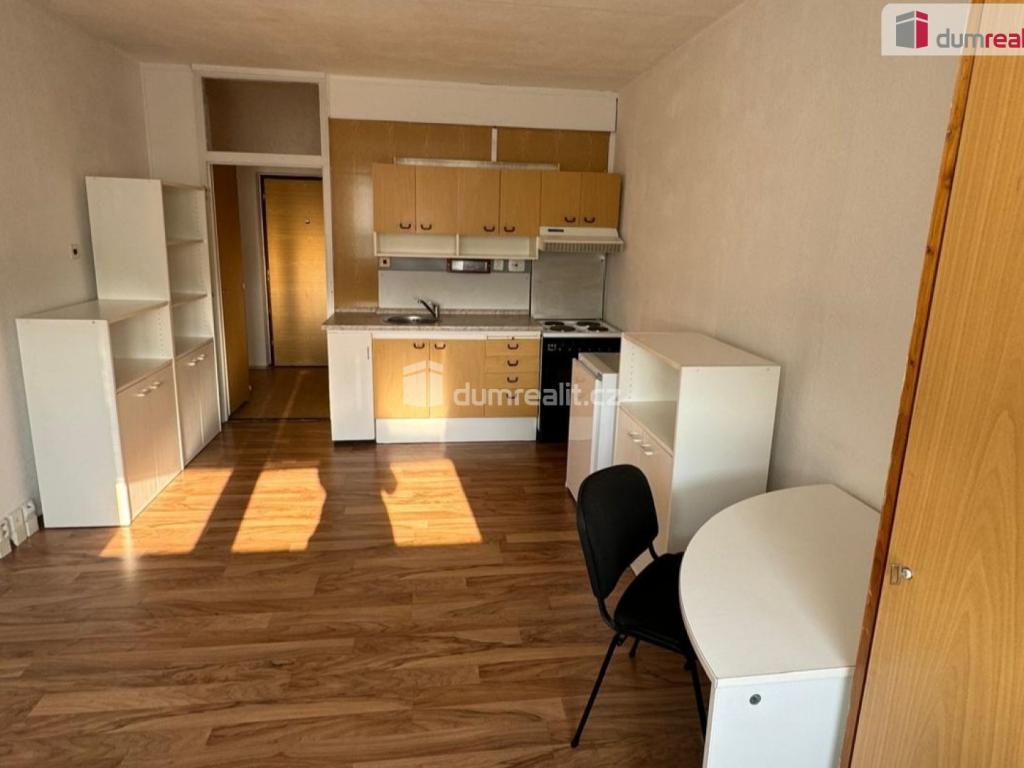 Pronájem bytu 1+kk 27 m2