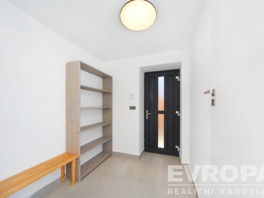 Pronájem bytu 1+kk 30 m2