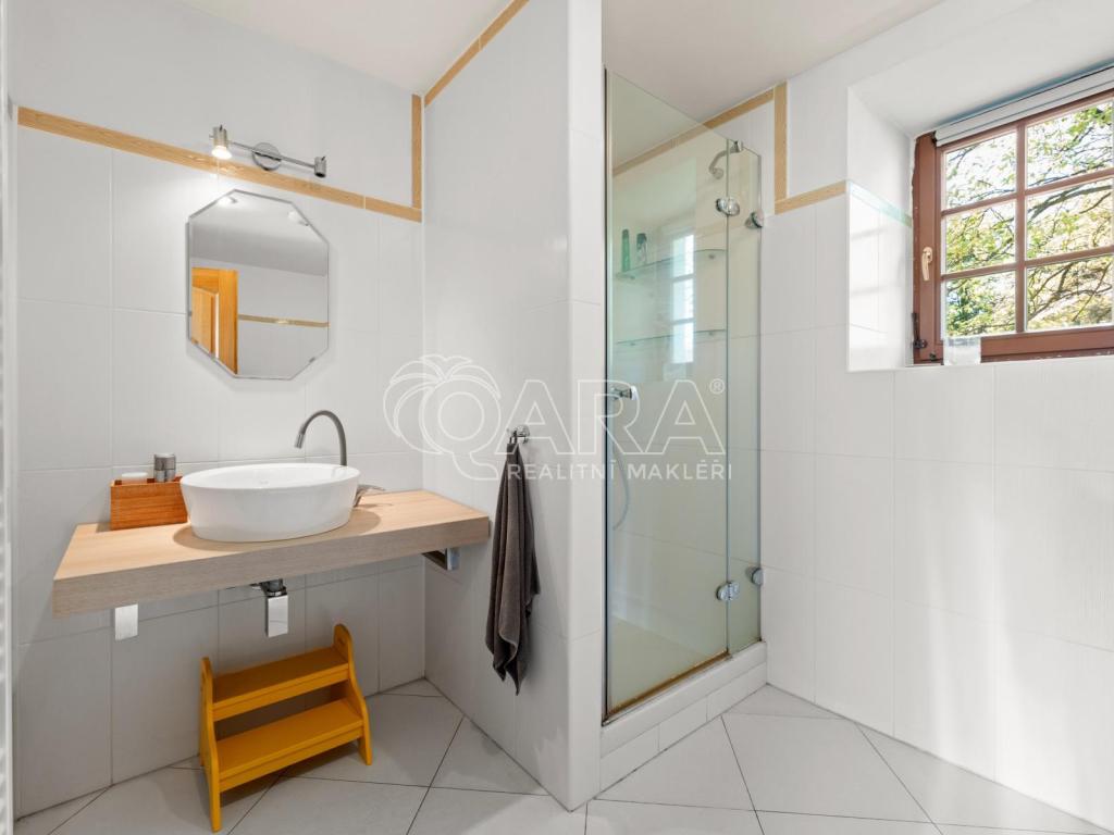 Prodej domu 198 m2, Slabce – náhled fotky 25
