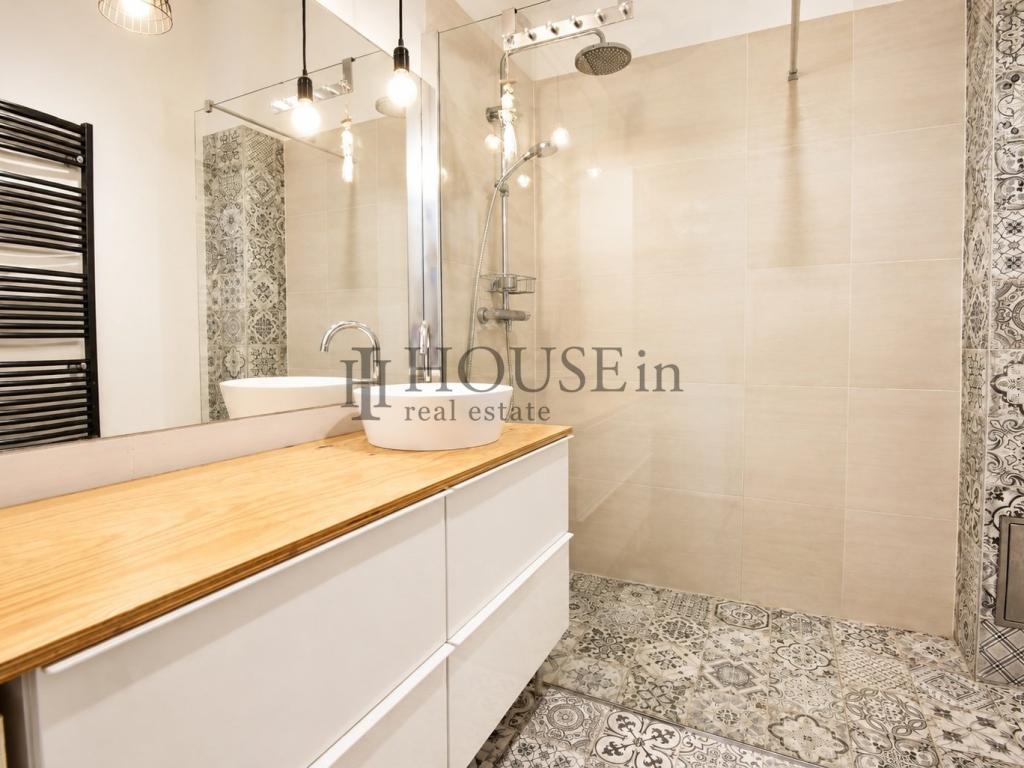 3+kk Apartment in Praha, Smíchov – pohled 5