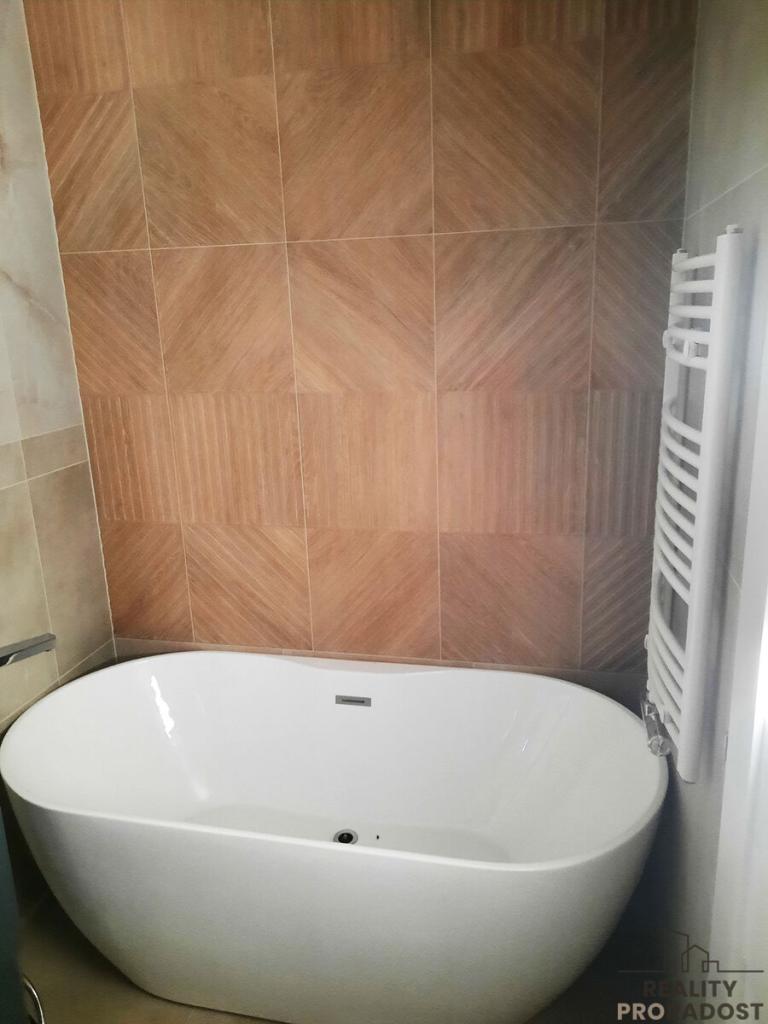 Prodej domu 128 m2, Karlovy Vary – náhled fotky 9