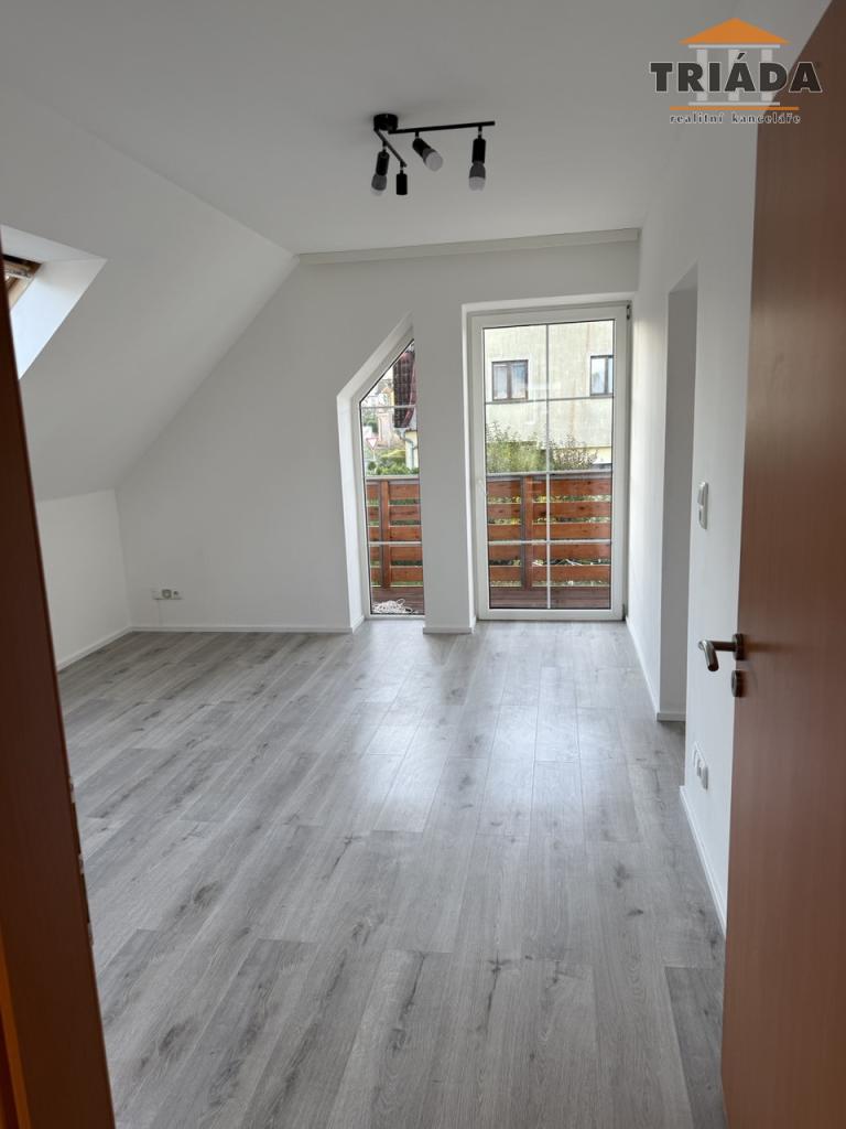 Pronájem bytu 3+kk 61 m2