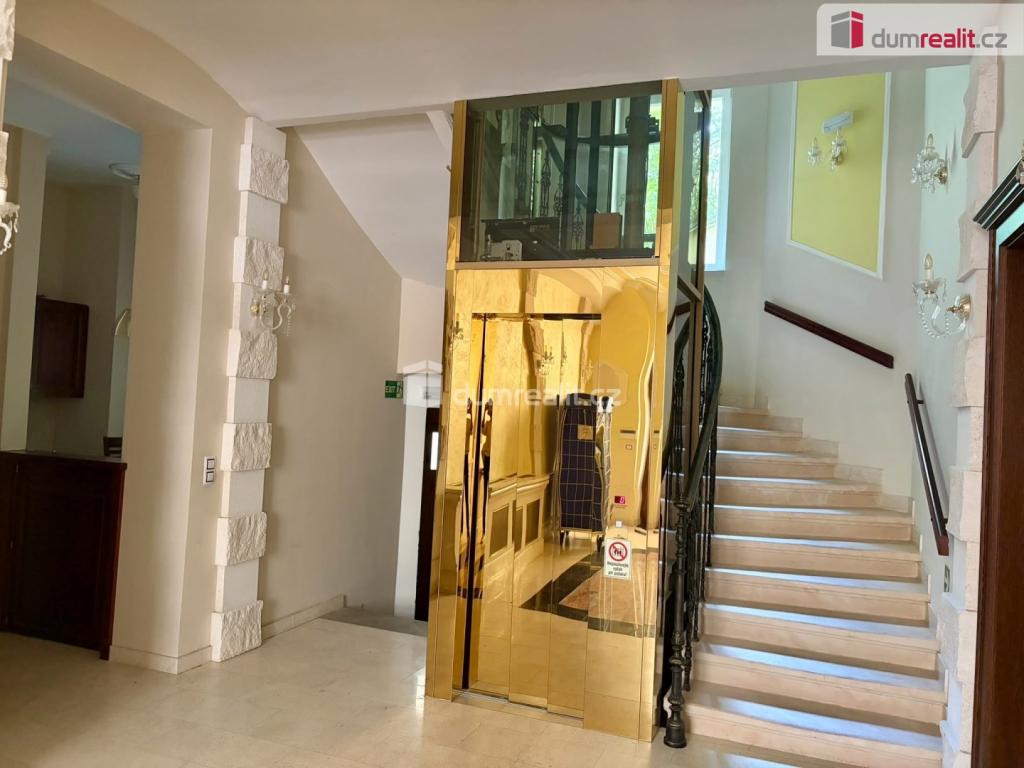 Pronájem bytu 3+kk 75 m2