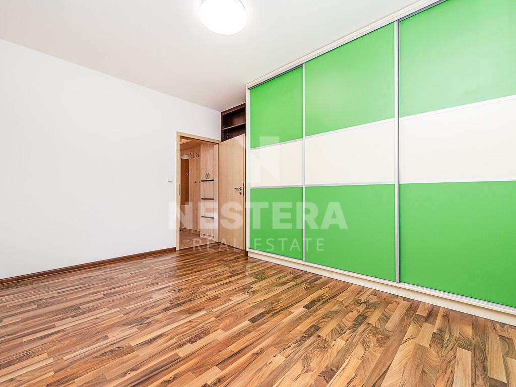 Prodej bytu 3+kk 77 m2, Praha – náhled fotky 16