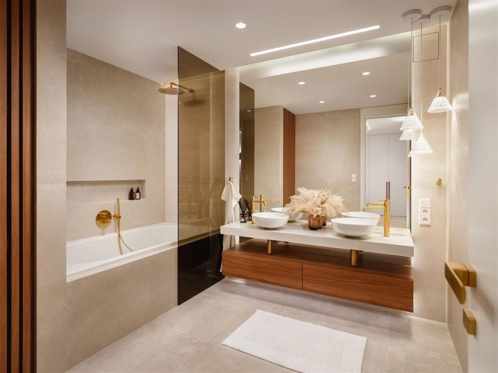 Pronájem bytu 2+kk 77 m2