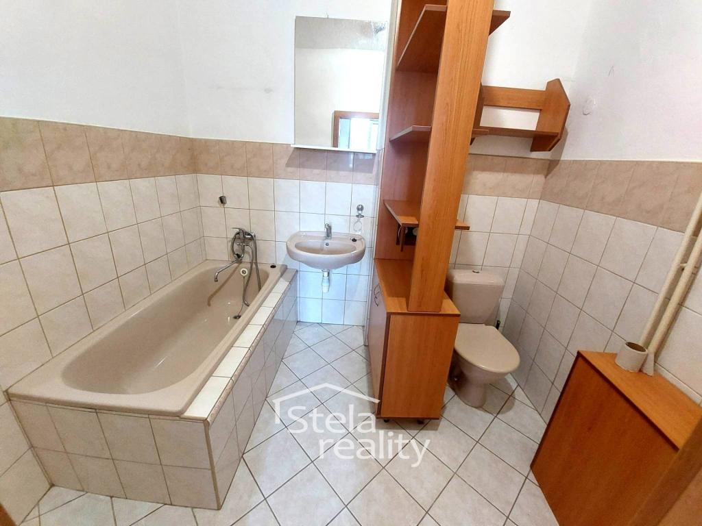 Pronájem bytu 2+1 39 m2