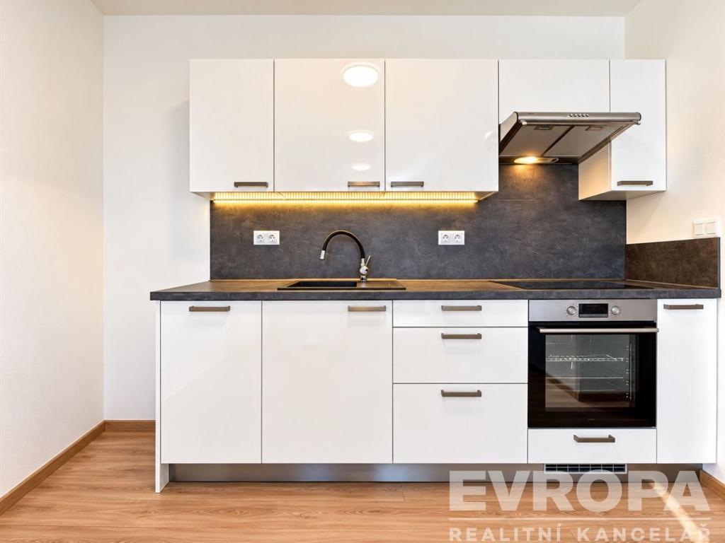 Pronájem bytu 2+kk 43 m2