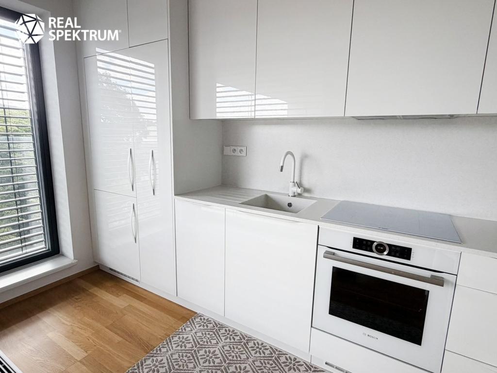 Pronájem bytu 3+kk 77 m2