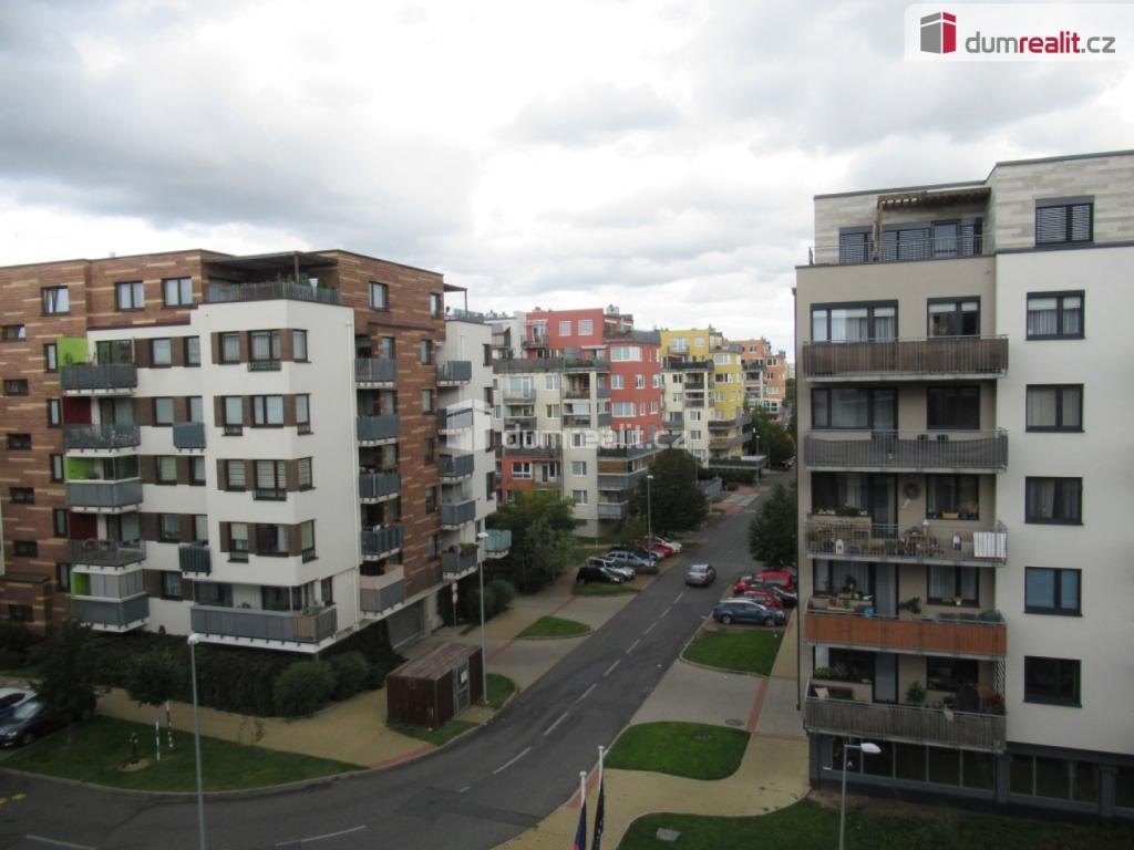 Pronájem bytu 2+kk 57 m2, Praha – náhled fotky 11