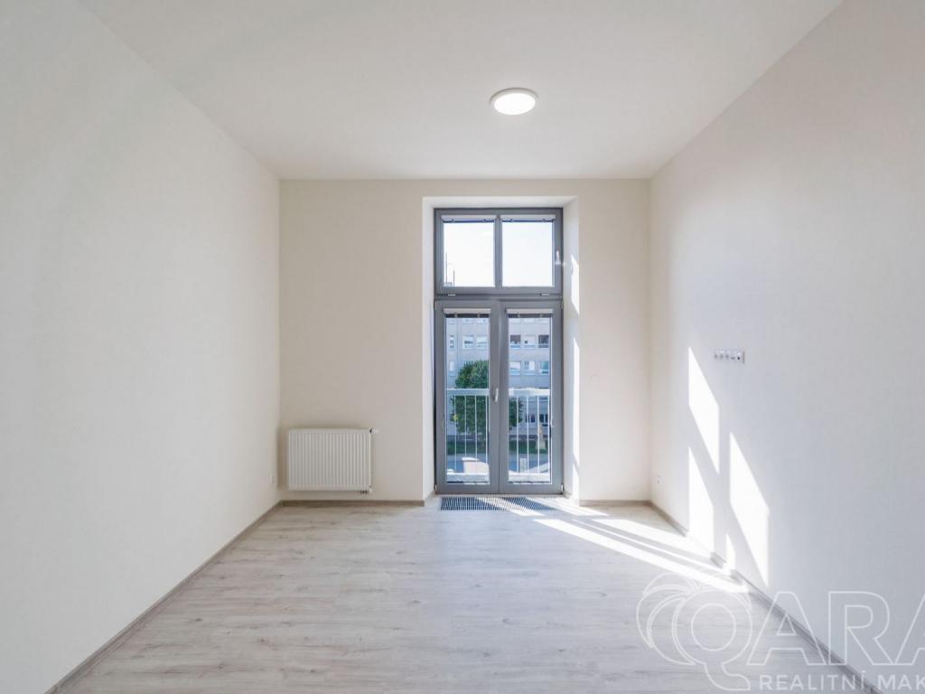 Pronájem bytu 1+kk 38 m2