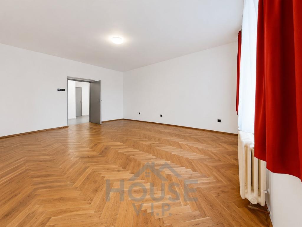 Prodej bytu 2+1 81 m2, Praha – náhled fotky 22