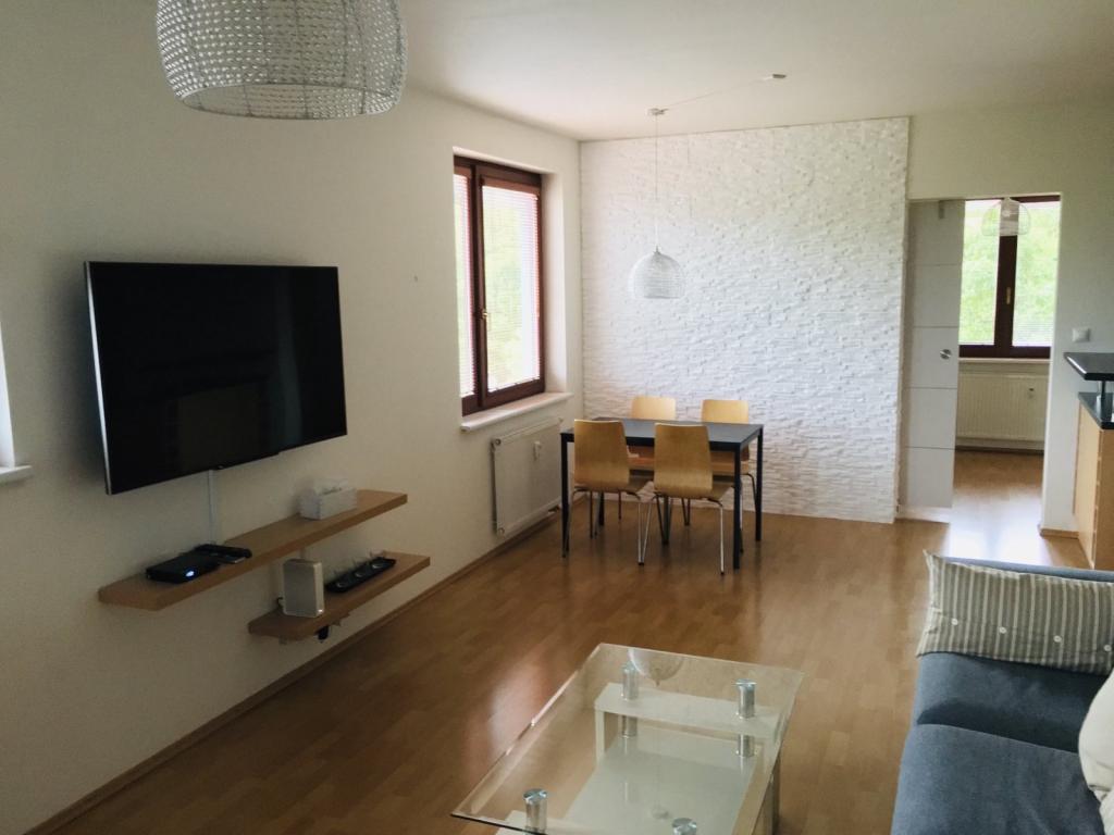Pronajem bytu 2+kk 64 m2