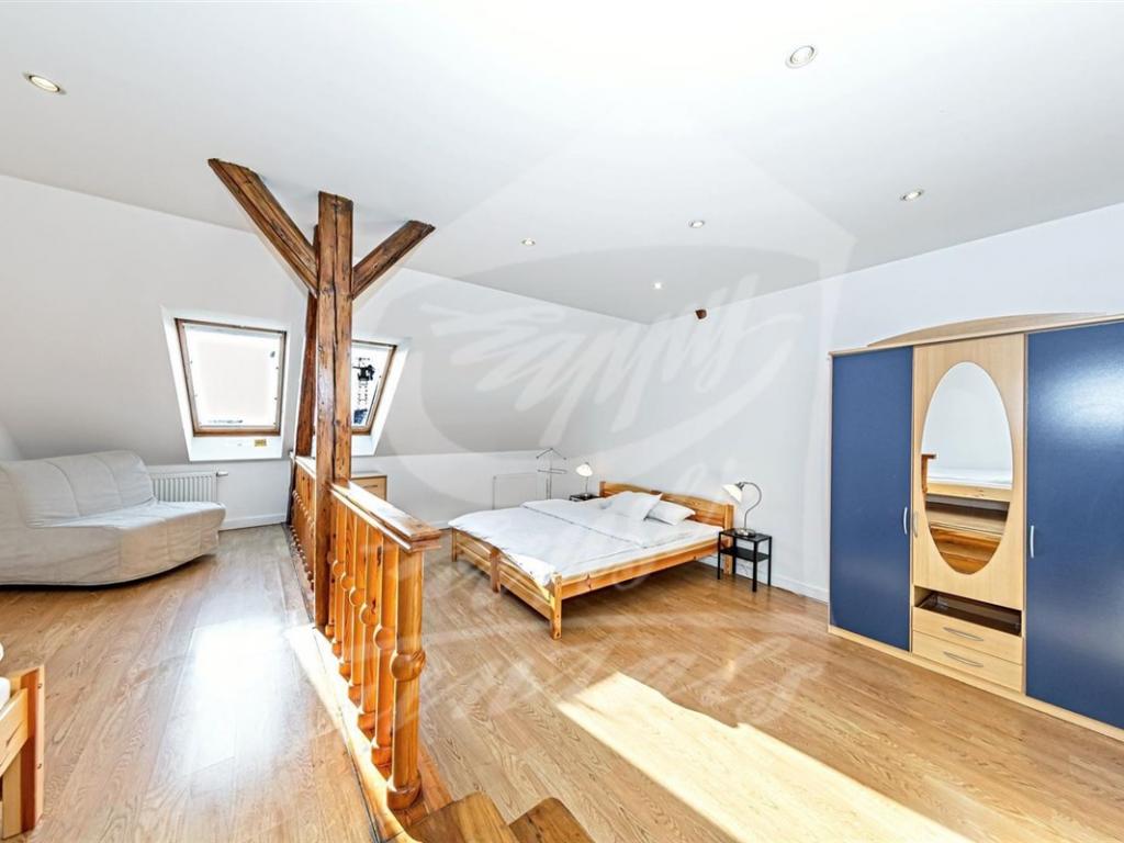 Pronajem bytu 2+kk 60 m2