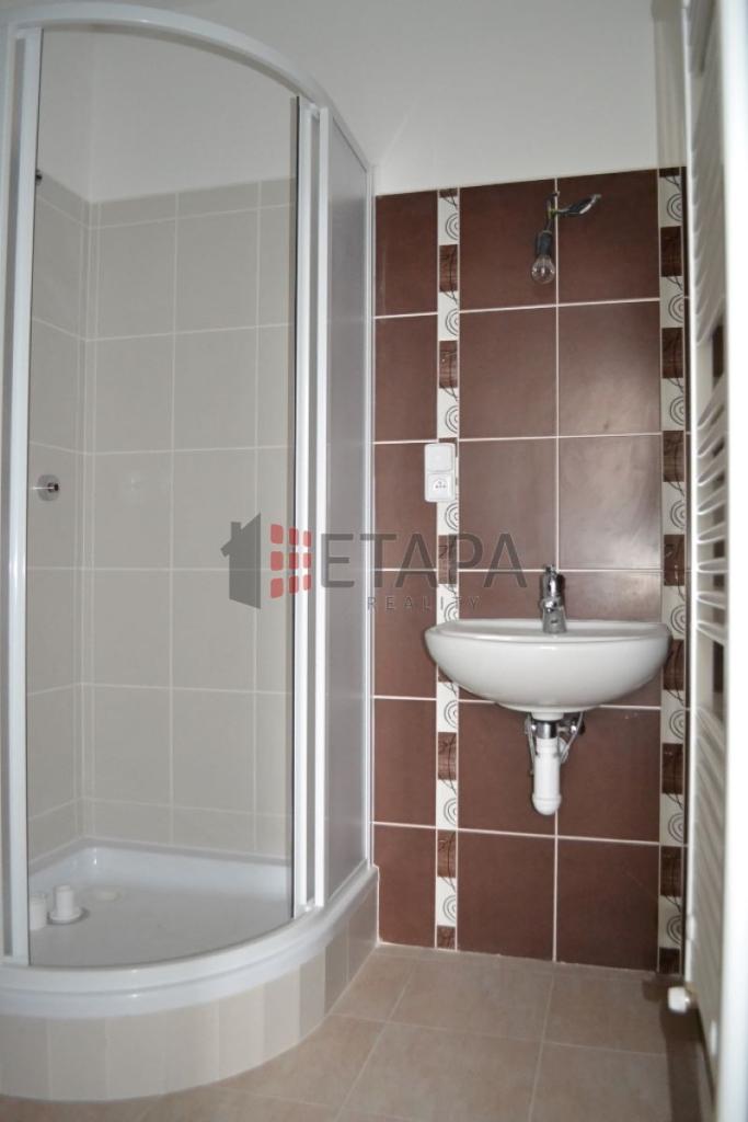 Pronájem bytu 1+kk 33 m2