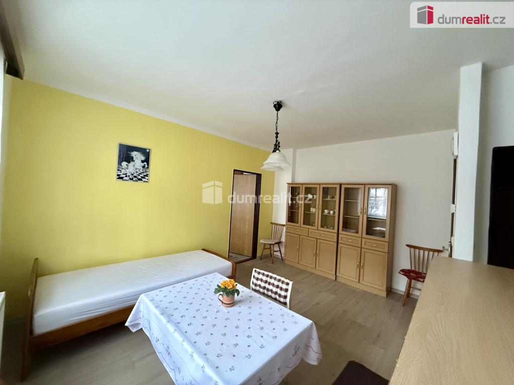 Pronájem bytu 2+kk 52 m2