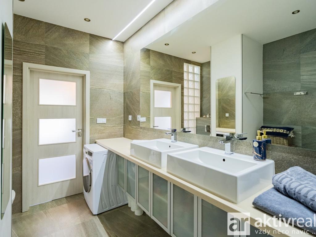 Prodej bytu 2+kk 54 m2, Praha – náhled fotky 20