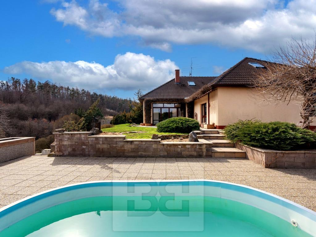 Prodej domu 262 m2, Králův Dvůr – náhled fotky 8