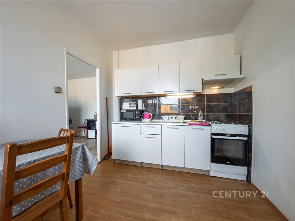 Pronájem bytu 2+1 64 m2