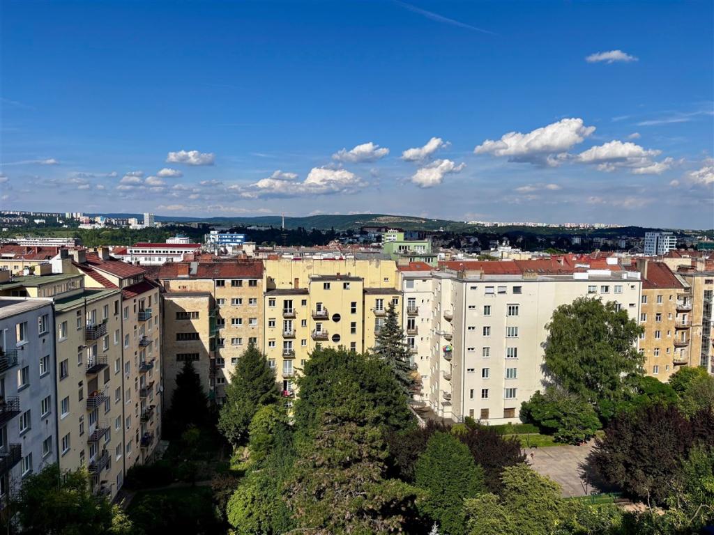 Pronájem bytu 2+kk 58 m2