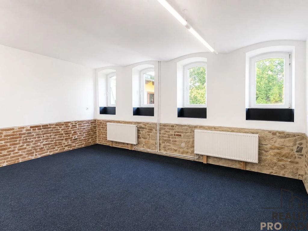 Pronájem domu 232 m2